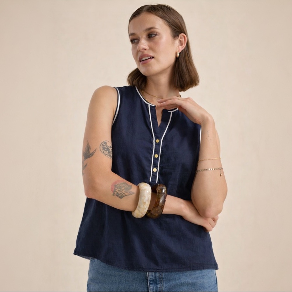 [s] Jones New York Sleeveless Navy Blouse petite small Cotton Piped